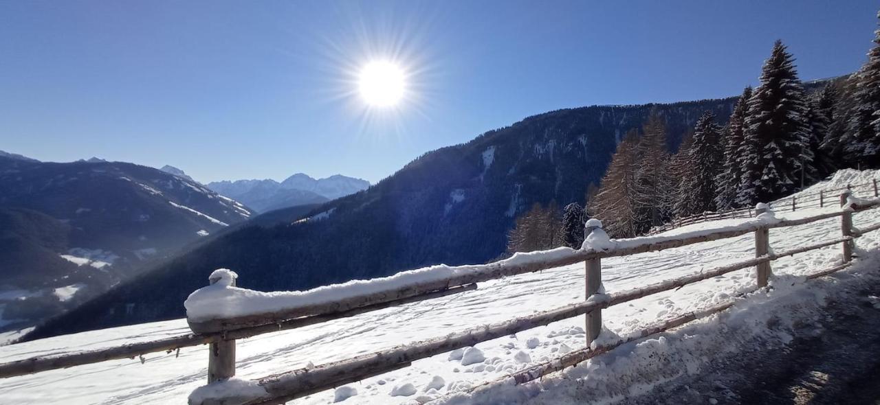 Apartamento Kehrerhof Urlaub Auf Dem Bauernhof San Lorenzo di Sebato Exterior foto