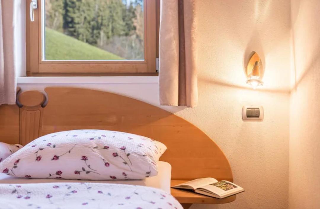 Apartamento Kehrerhof Urlaub Auf Dem Bauernhof San Lorenzo di Sebato Habitación foto