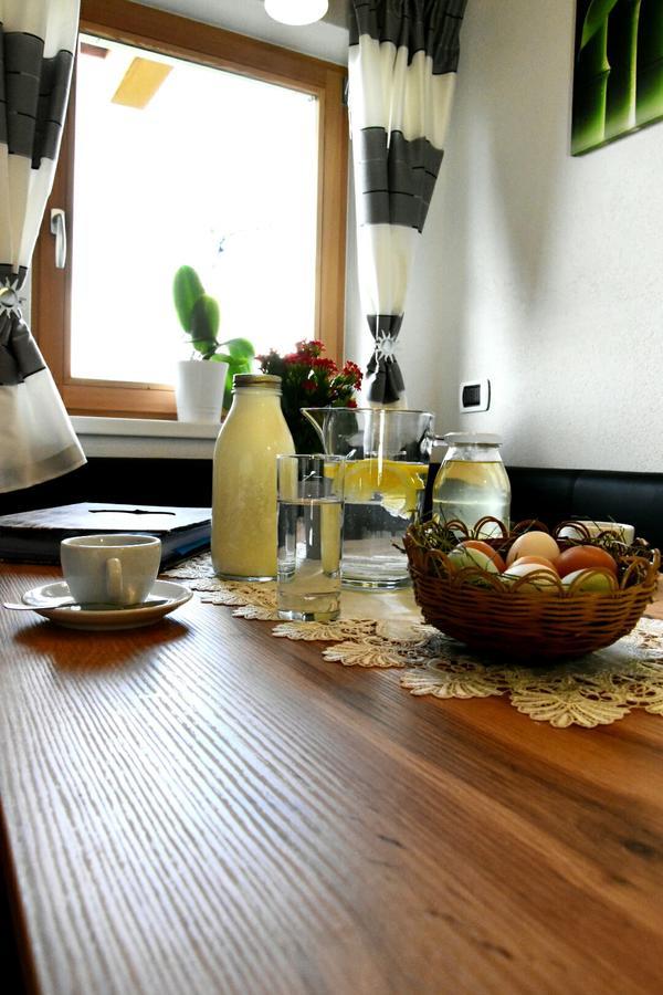 Apartamento Kehrerhof Urlaub Auf Dem Bauernhof San Lorenzo di Sebato Exterior foto