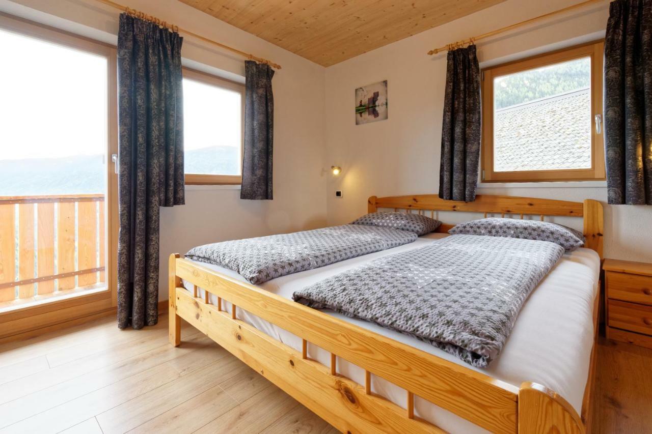 Apartamento Kehrerhof Urlaub Auf Dem Bauernhof San Lorenzo di Sebato Exterior foto