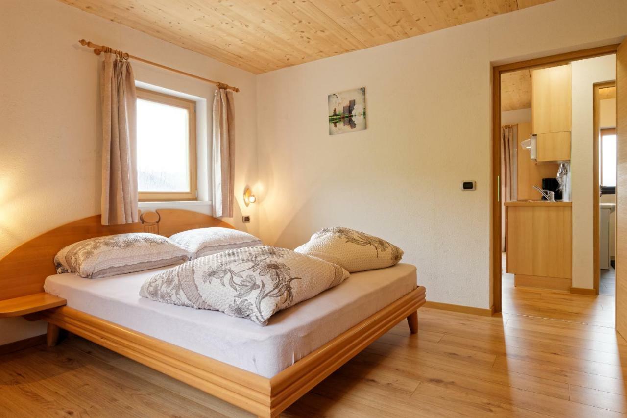 Apartamento Kehrerhof Urlaub Auf Dem Bauernhof San Lorenzo di Sebato Exterior foto