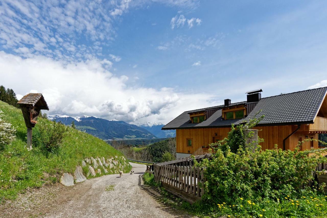 Apartamento Kehrerhof Urlaub Auf Dem Bauernhof San Lorenzo di Sebato Exterior foto